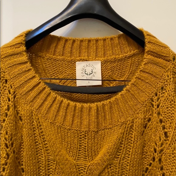 {NWOT}Oversized Chunky Knit Sweater - Picture 4 of 8